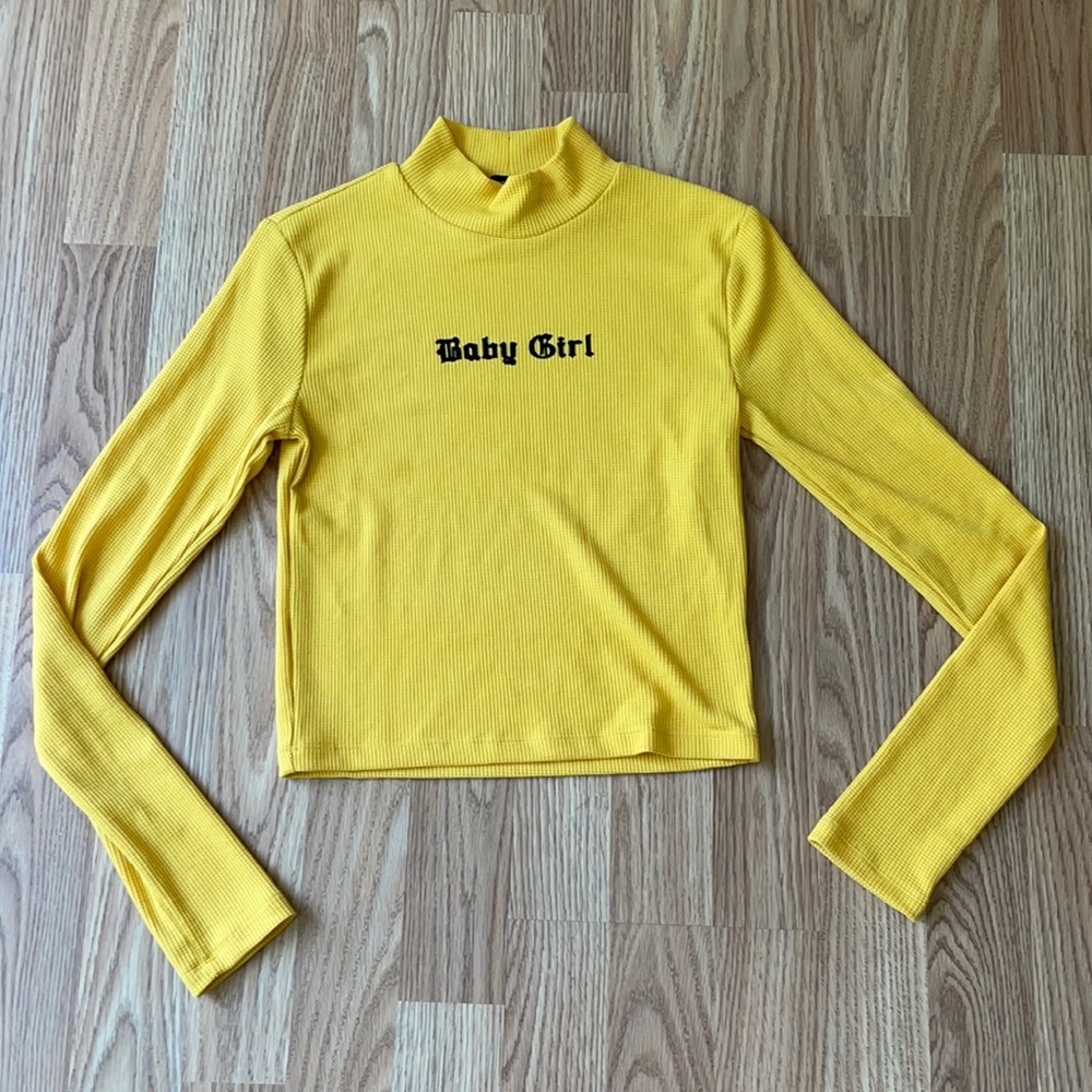 Yellow long sleeve crop top